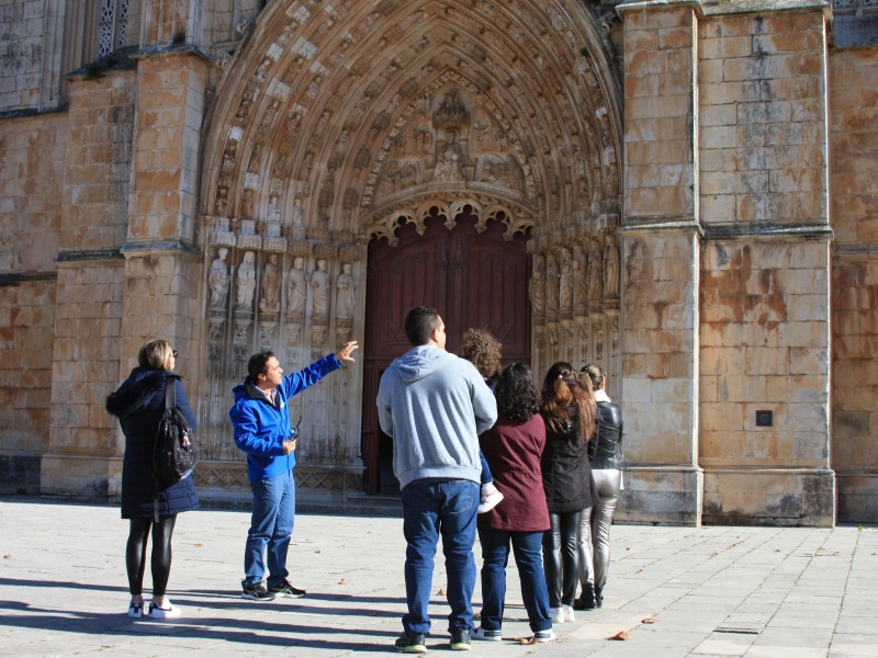 Fatima, Nazaré, and Óbidos Semiprivate Semiprivate Day Trip from Lisbon 
