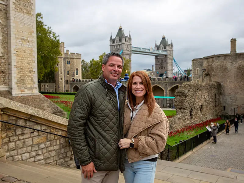 London Icons: St. Paul’s Cathedral, Tower of London, and Harrods Tea Tour