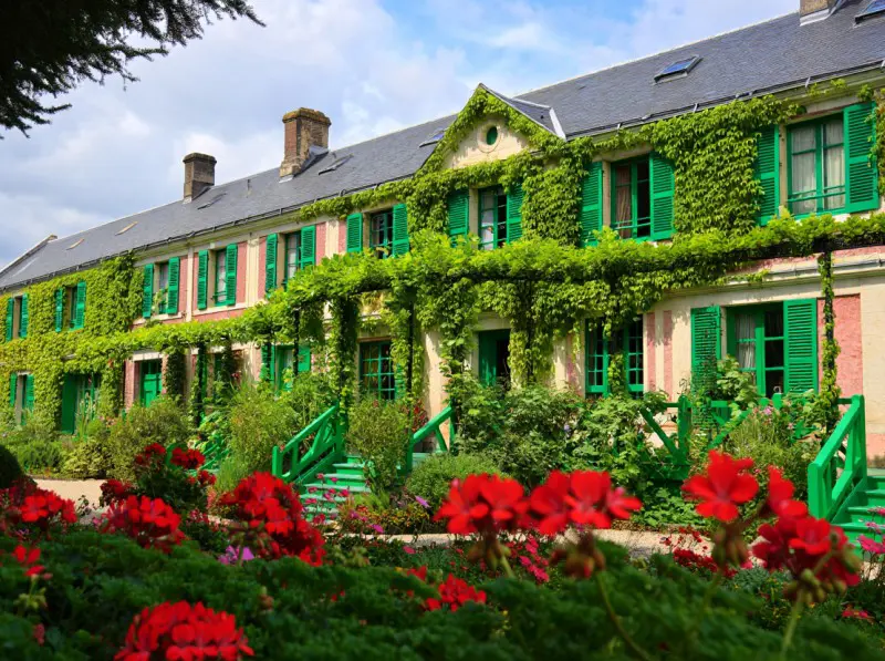 Palace of Versailles & Monet’s House Day Trip