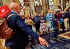 Private tour London in One Day PVT LDN 1 Day a guide explaining history facts about Westminster Abbey 