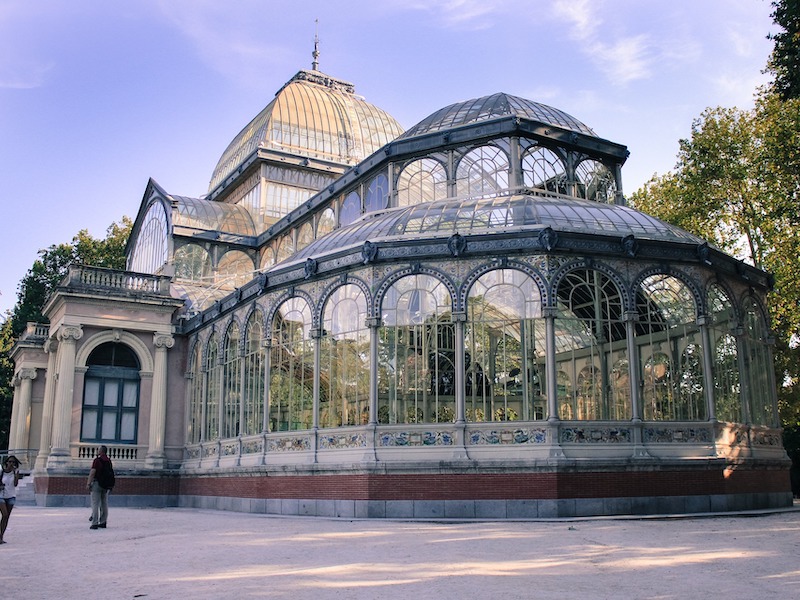 Retiro Park skip-the-line tickets and tour with an expert guide