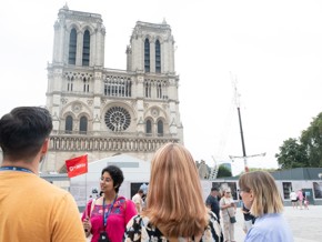 Private Paris Walking Tour with Notre-Dame and Sainte-Chapelle