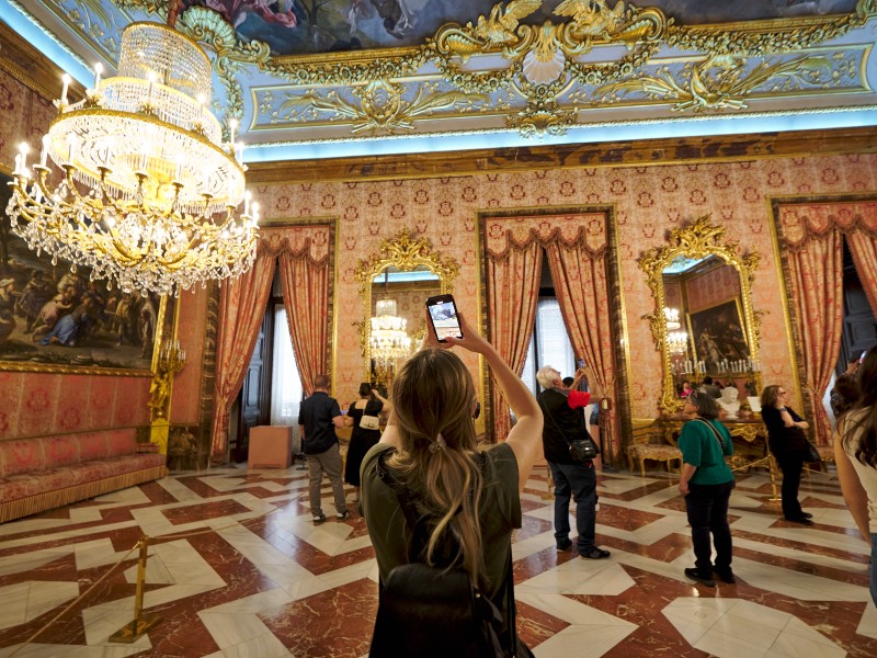 Skip the Line Royal Palace Tour in Madrid 