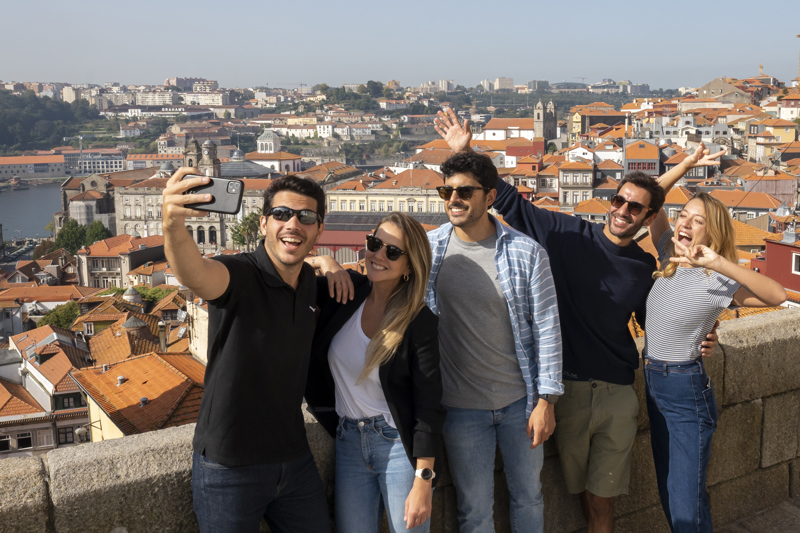 Lisbon Day Trip to Óbidos, Nazaré and Porto