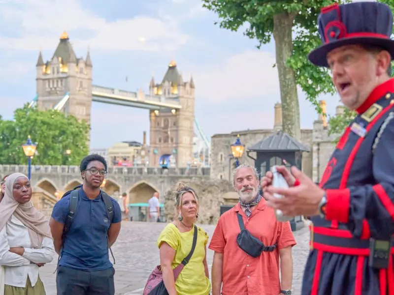 Tower of London Historic "Closing Ceremony" After Hours Tour