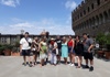 People posing in front of Palazzo Vecchio in Florence