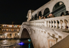 People admiring Venice from the Rialto bridge at the end of the tour