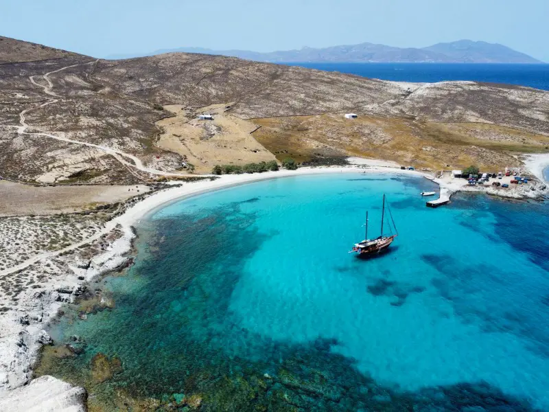 Delos & Rhenia Cruise from Mykonos with BBQ Lunch