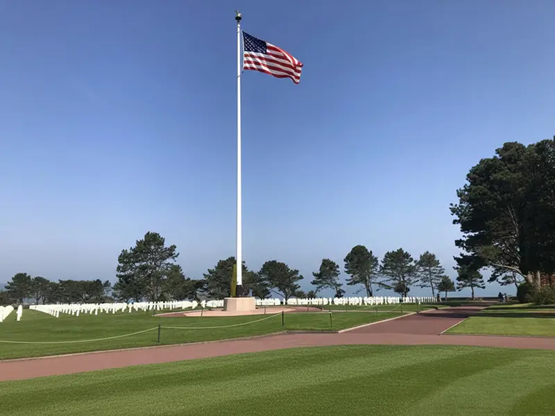 Private Tour from Paris to Normandy Beaches and WWII Memorials