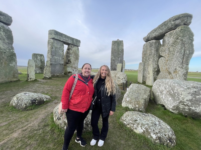 From London: Full-Day Stonehenge and Avebury Small Group Tour