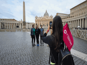 St. Peter’s Basilica Express Tour with Papal Crypts