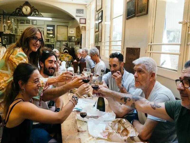 Locals’ Favorites Food Tour in Bologna 