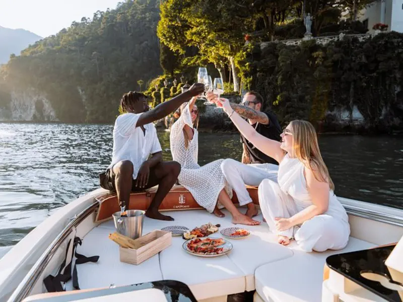 Semi Private Lake Como Open-Top Motorboat Tour with Prossecco