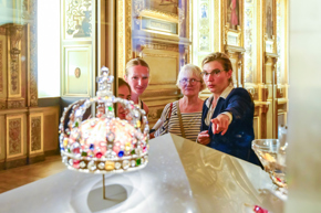 Secrets of the Louvre Museum Tour with Mona Lisa Free Cancellation