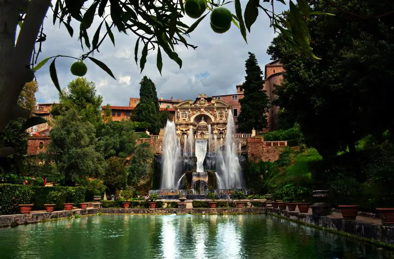Tivoli Fountains & Hadrian's Villa Private Tour from Rome