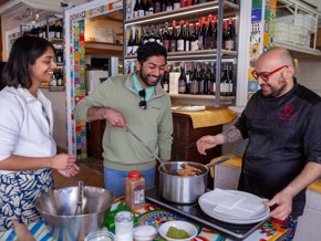 Traditional Cannolo Cooking Class in Taormina