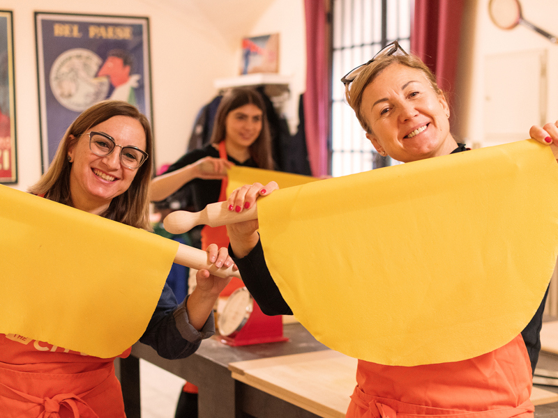 Bologna Pasta Cooking Class with Ragù, Tagliatelle & Spritz