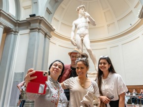 Private Accademia and Uffizi Express Tour