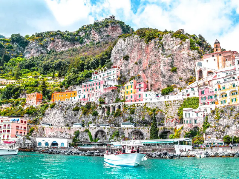 Private Transfer from Rome to Amalfi Coast with Stop for Pompeii Tour