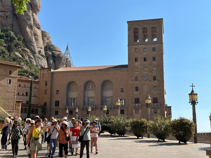 Montserrat Monastery and Sagrada Familia Tour