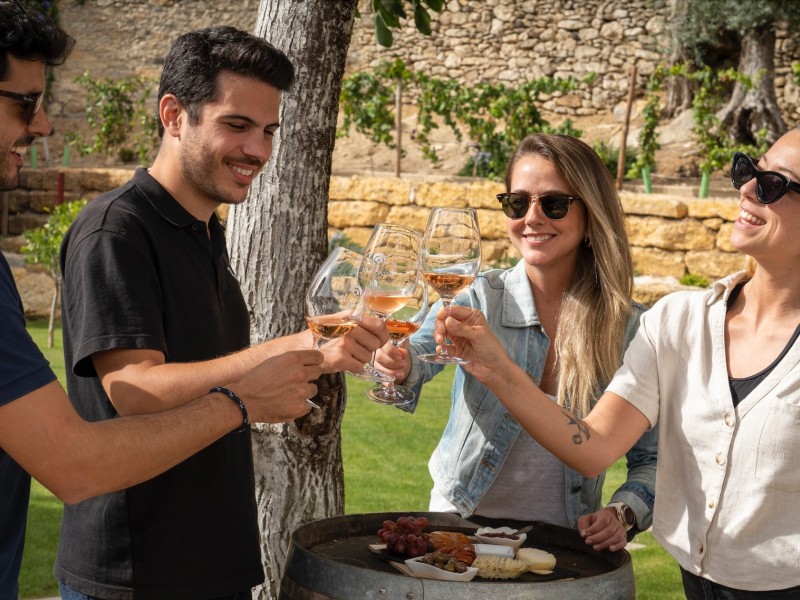 Lisbon 4WD Winery Tour and Tasting Experience