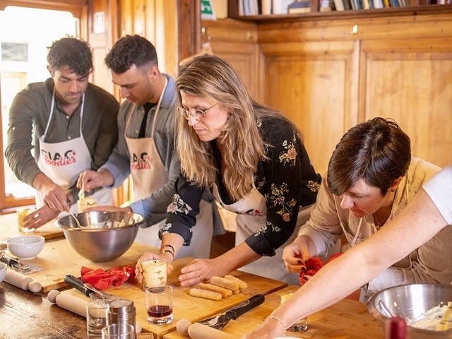 Authentic Tuscan Cooking Class in Florence with San Lorenzo Market