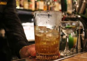 Rome Evening Cocktail Tour with Local Guide Private Tour