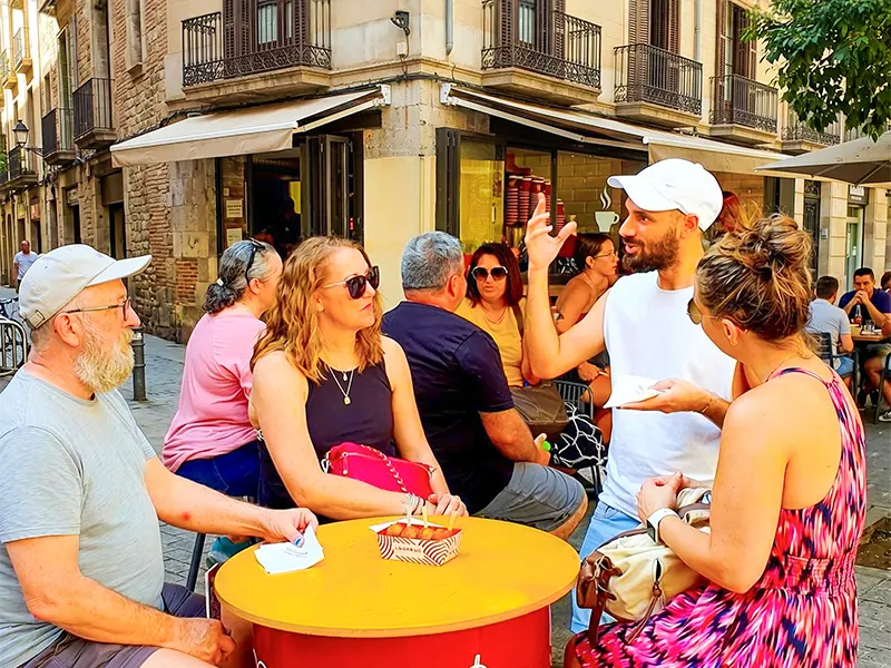 Athens: Greek Delights Street Food Tasting Tour with Drinks