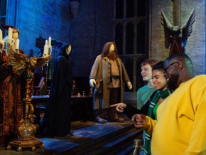 The Making of Harry Potter Studios with Exclusive Champagne Reception 