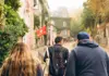 Guided walking tour through the picturesque streets of Montmartre in Paris