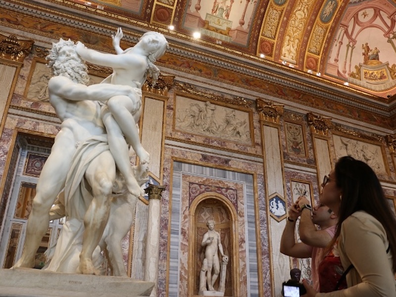 Skip-the-Line Borghese Gallery Small Group Tour in Rome