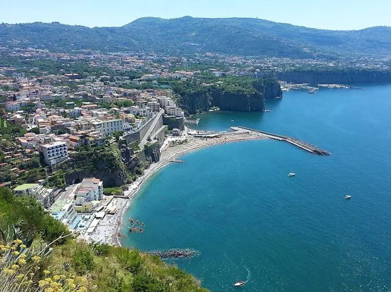 Pompeii and Sorrento Day Trip from Rome