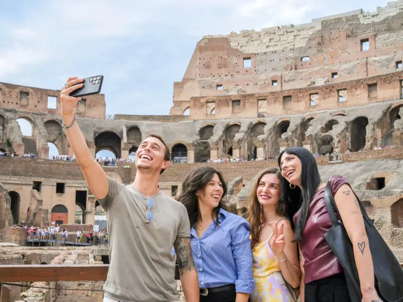 Colosseum Arena Floor Express Tour with Roman Forum and Palatine Hill