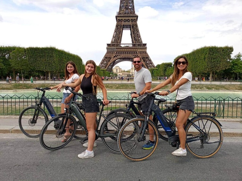 Private Paris E-Bike Tour