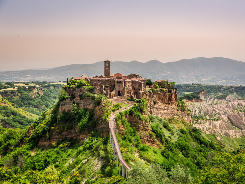 Assisi, Civita di Bagnoregio and Orvieto Day Tour from Rome