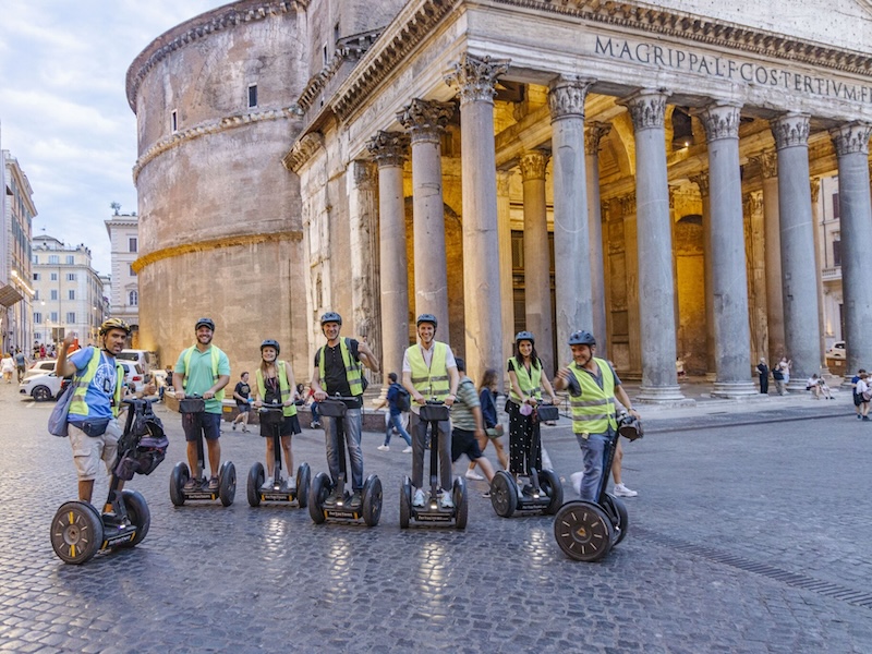 Small Group Tour of Rome at Night by Segway