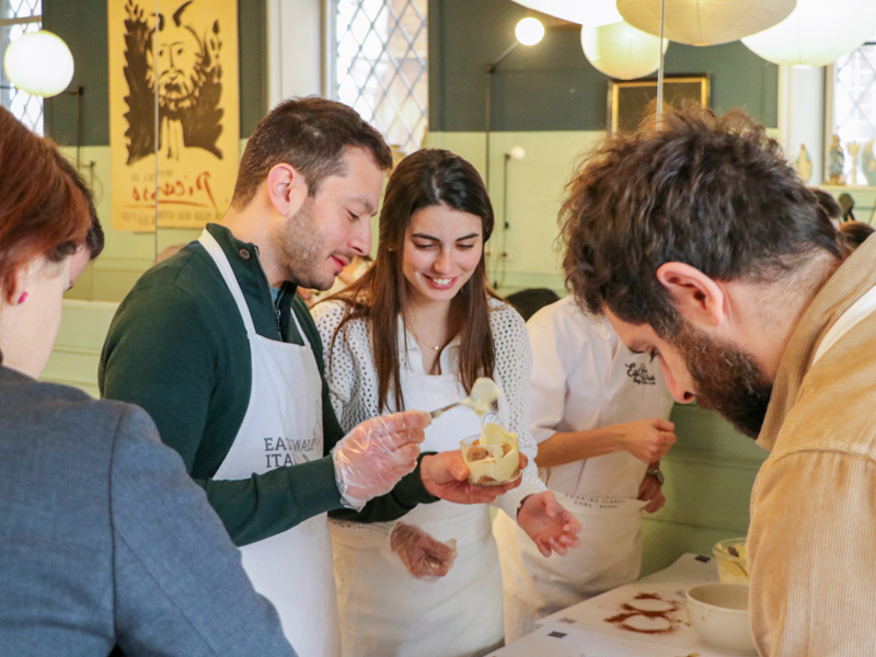 Ultimate Pizza & Tiramisu Making Class Near Piazza Navona