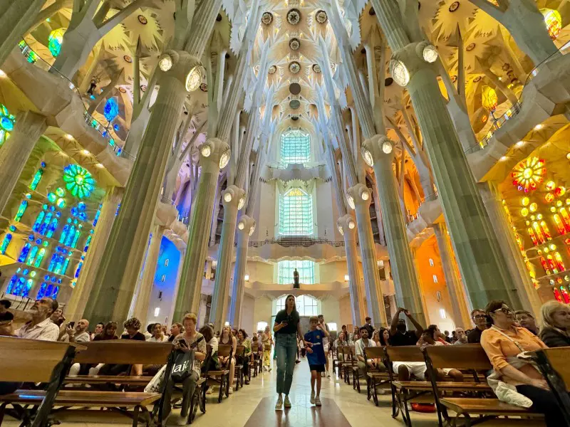 Sagrada Família Unveiled Semi-Private Tour With Fast Entry