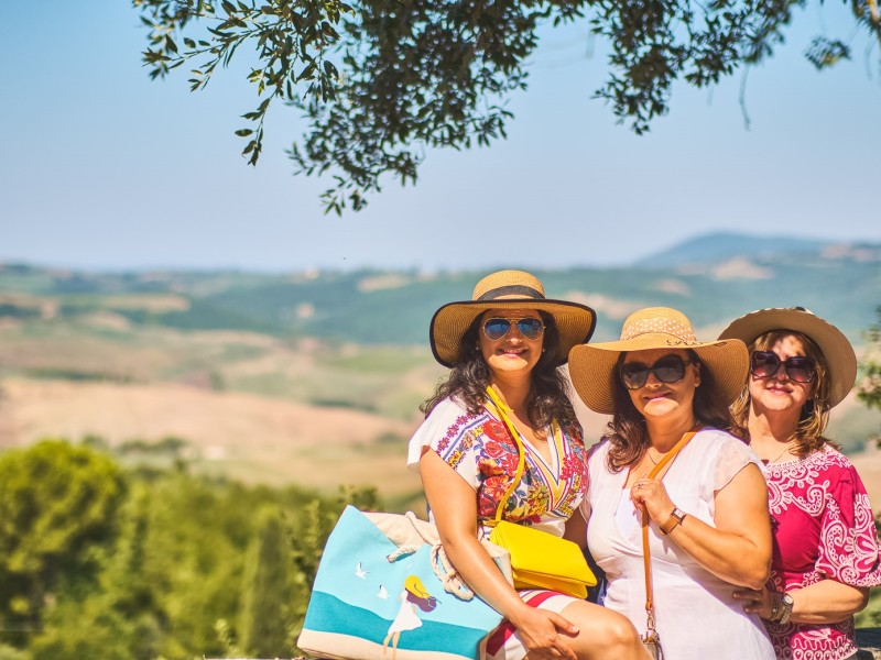 Val d’Orcia Day Trip with Two Wine Tastings from Florence