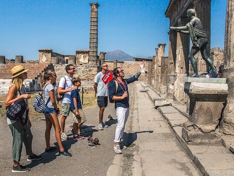Pompeii and Mount Vesuvius Day Trip from Naples